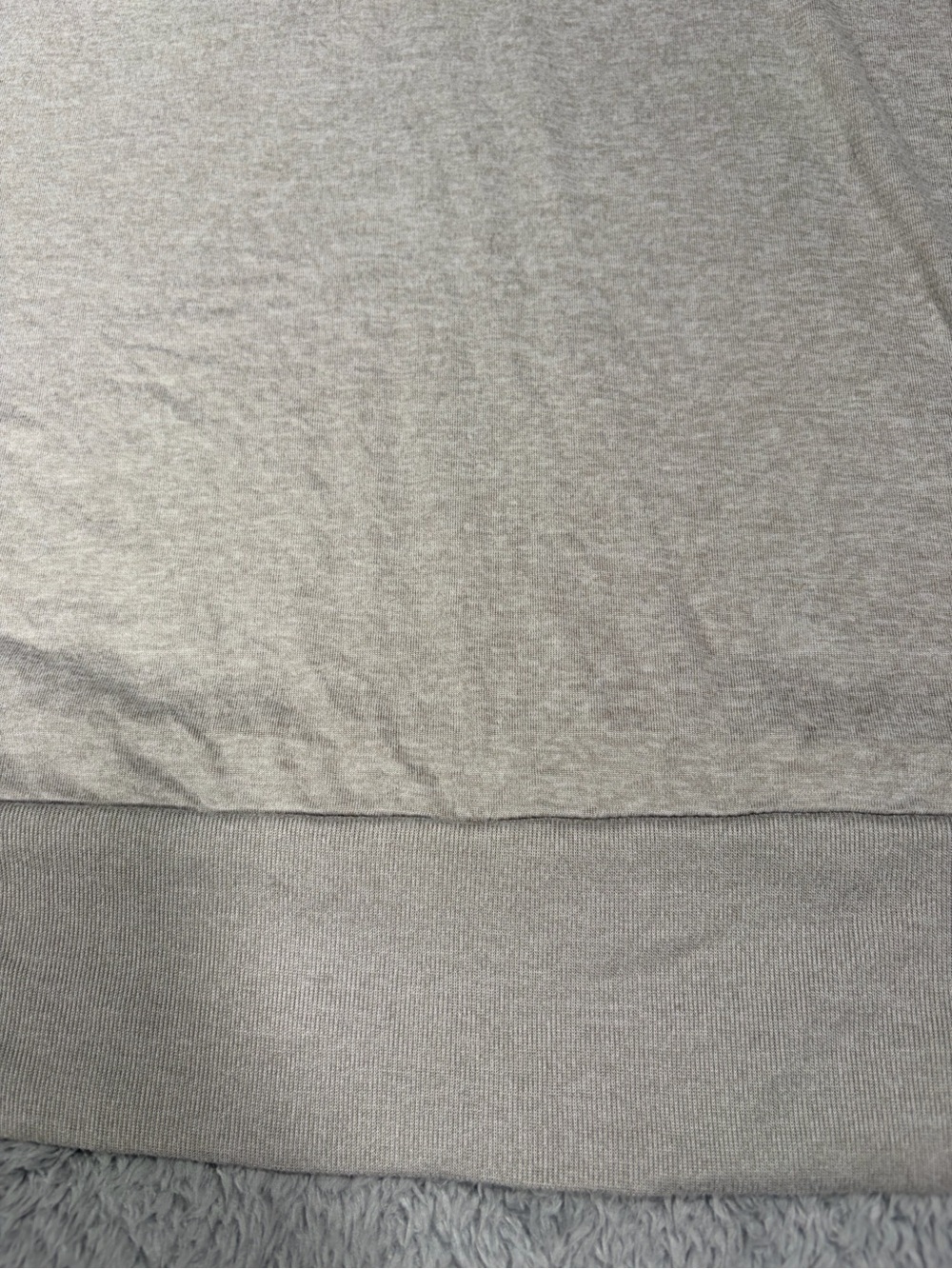 Vuori Gray Crewneck long sleeve shirt - Picture 5 of 12